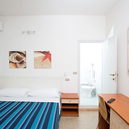 Hotel Helios Riccione Exterior photo